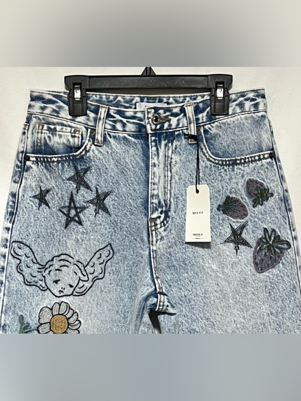 NWT Forever 21 High-Rise 90’s Loose Fit Straight Jeans Graphic Embroidery Ripped - Picture 5 of 12